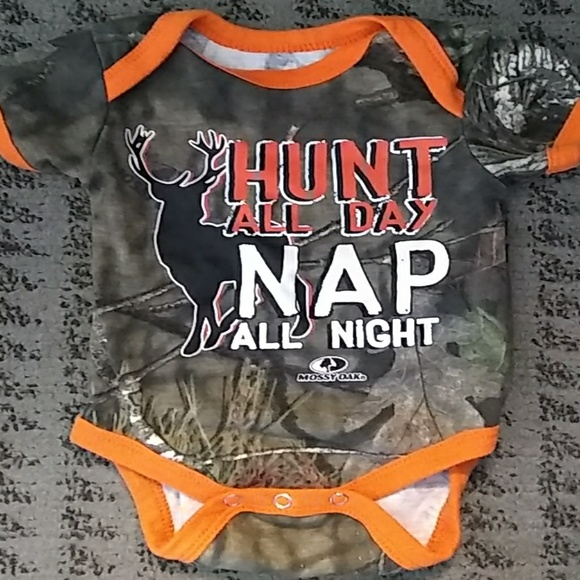 Mossy Oak Other - Camo Newborn Hunt hunting season one piece snap